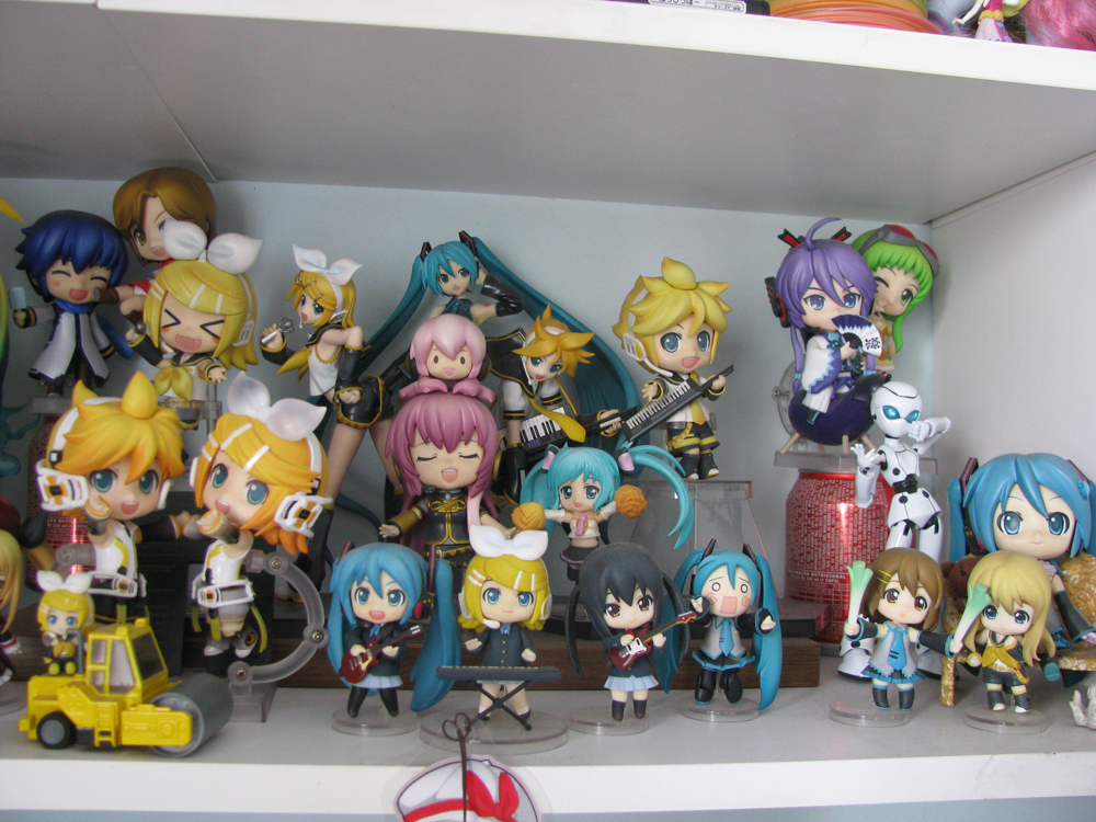 My first collection - Vocaloid. Things are kinda all over the place and cramped ;_;